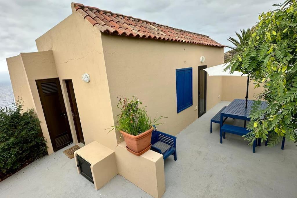 サンタクルスデテネリフェ Peaceful Oasis With Magical Sea Views And A Poolヴィラ エクステリア 写真