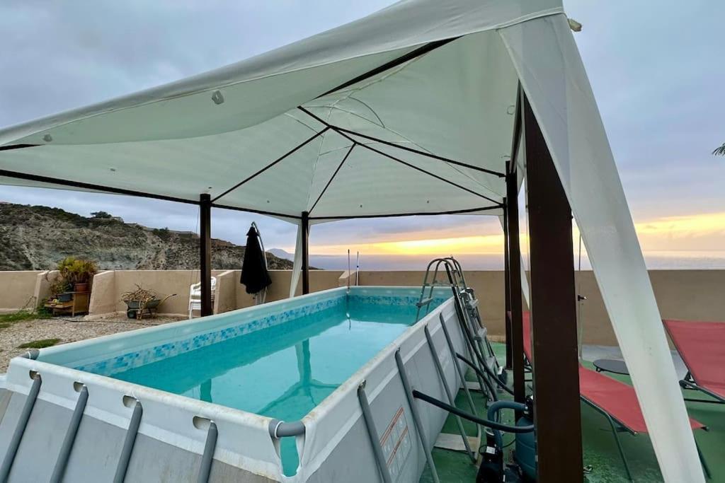 サンタクルスデテネリフェ Peaceful Oasis With Magical Sea Views And A Poolヴィラ エクステリア 写真